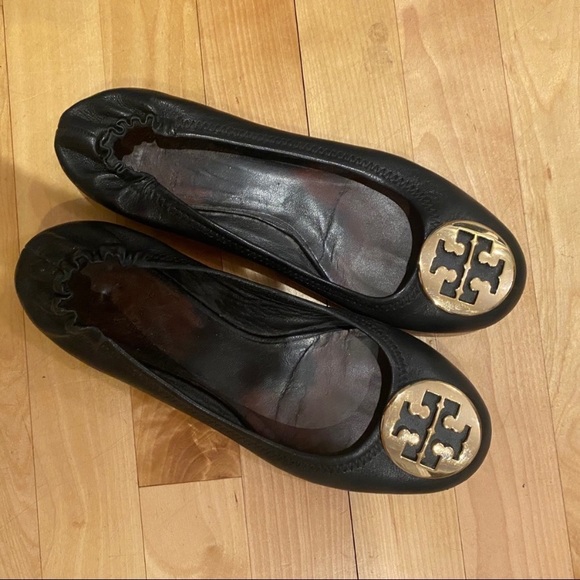 *SOLD*Tory Burch Black Gold Reva Ballet Flat size8 - Picture 5 of 10